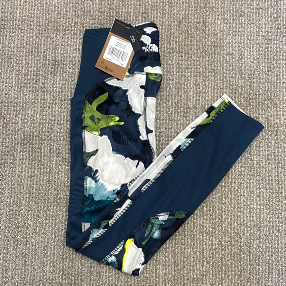 The North Face Dune Sky Tight